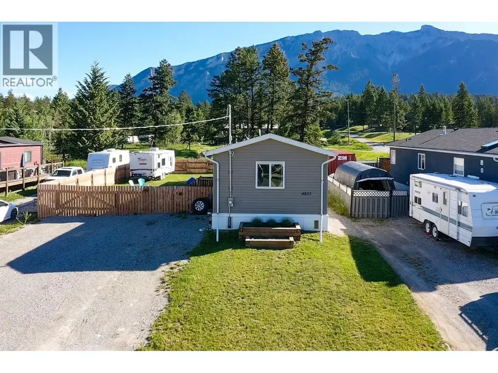 4821 Crescentwood Drive, Edgewater